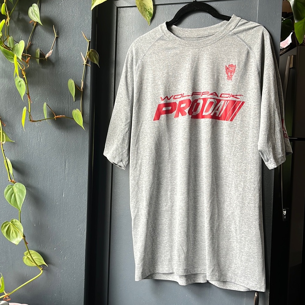 Men’s Adidas Climalite NC State Wolfpack Pro Day TShirt Large